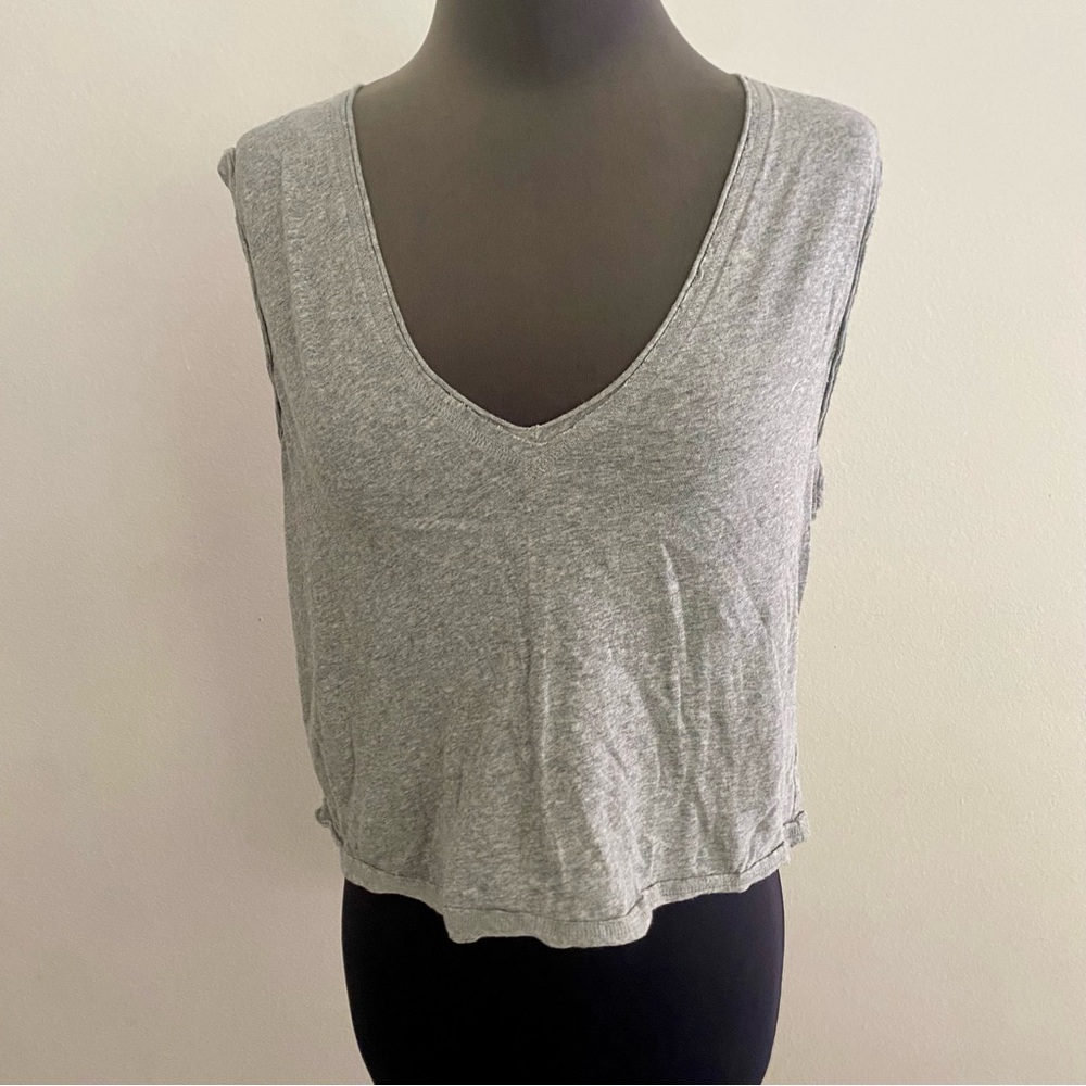 FREE PEOPLE WE THE FREE CLEO GRAY TEE TANK TOP SIZE XS LIGHTWEIGHT
